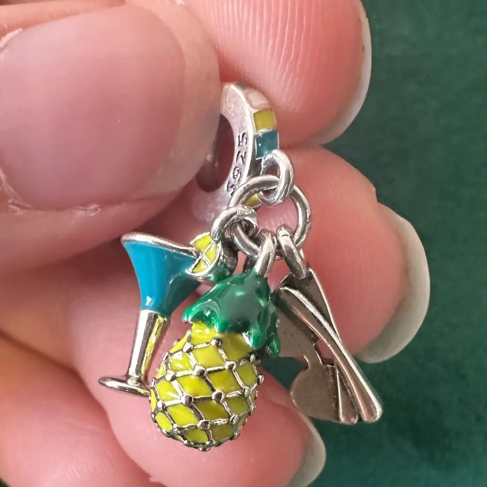 NWOT Pandora Fit Vacation Silver Charm!_4